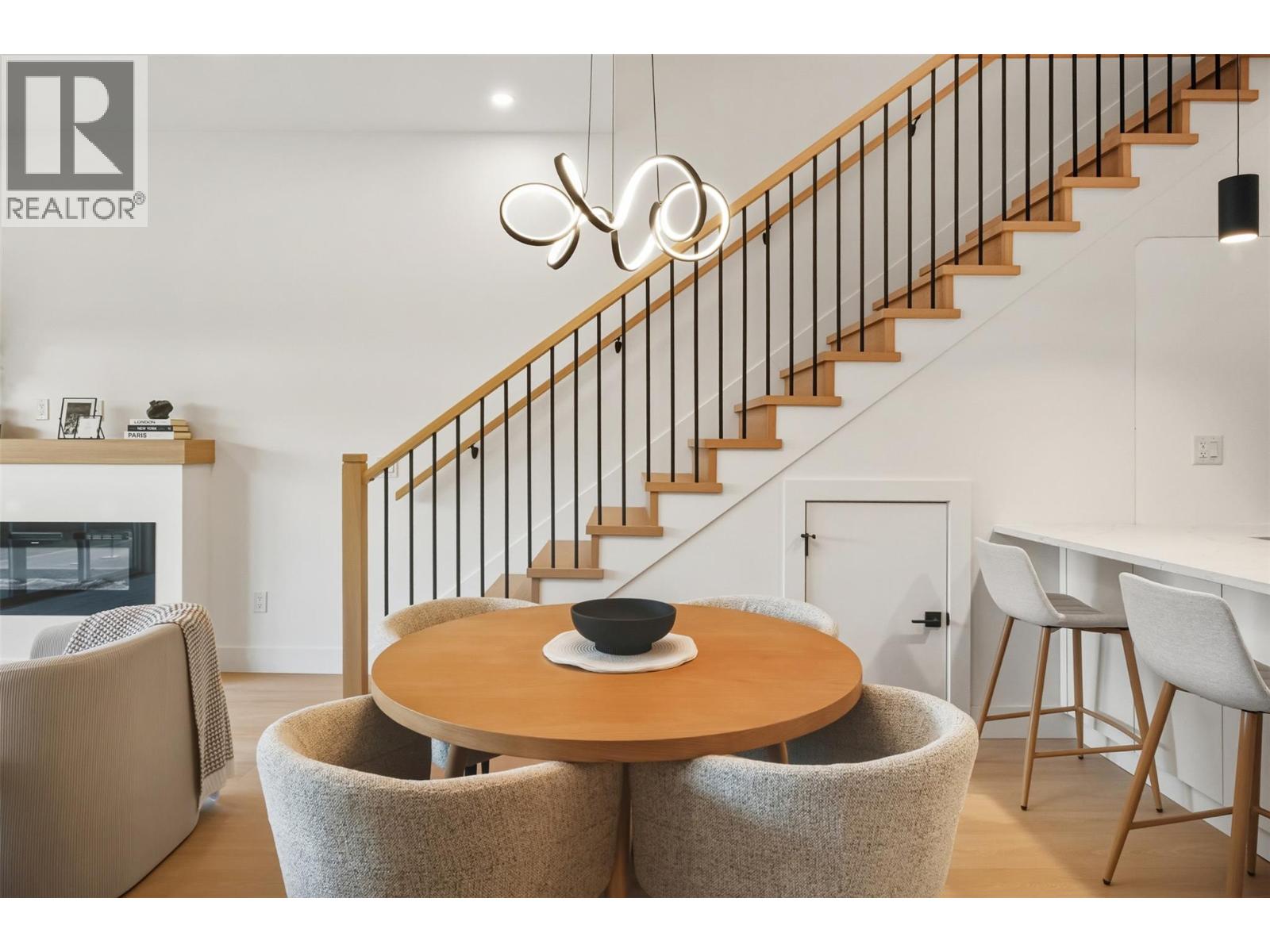 194 Maple Place Unit# 4, Oliver