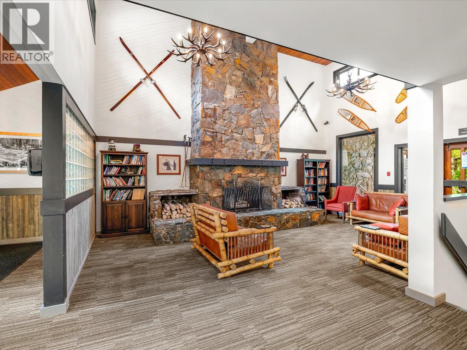 320 2021 KAREN CRESCENT, Whistler