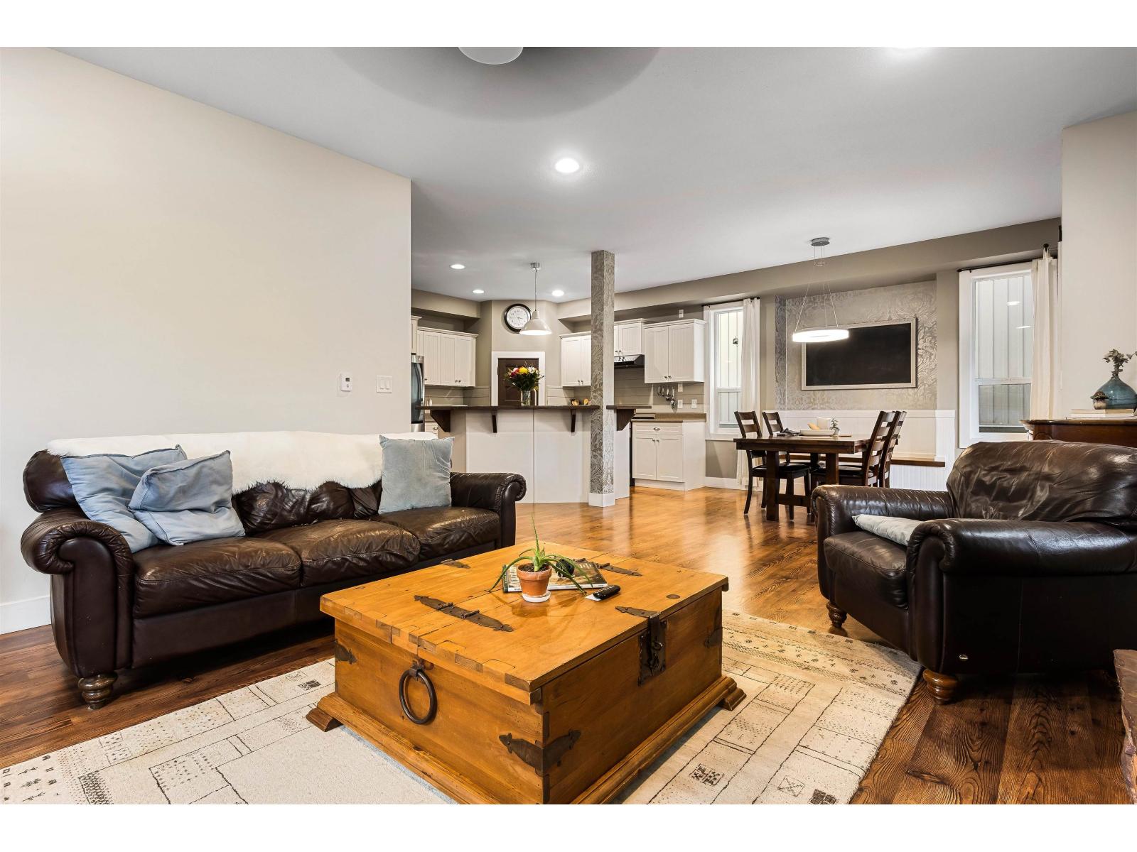 44405 MCLAREN DRIVE, Sardis South, Chilliwack