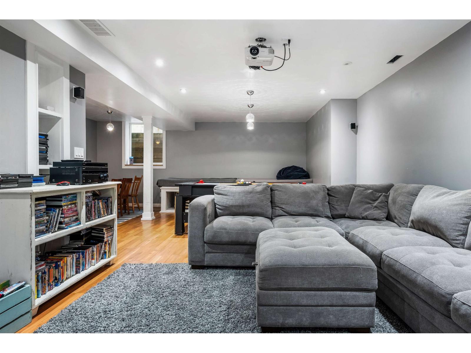 44405 MCLAREN DRIVE, Sardis South, Chilliwack