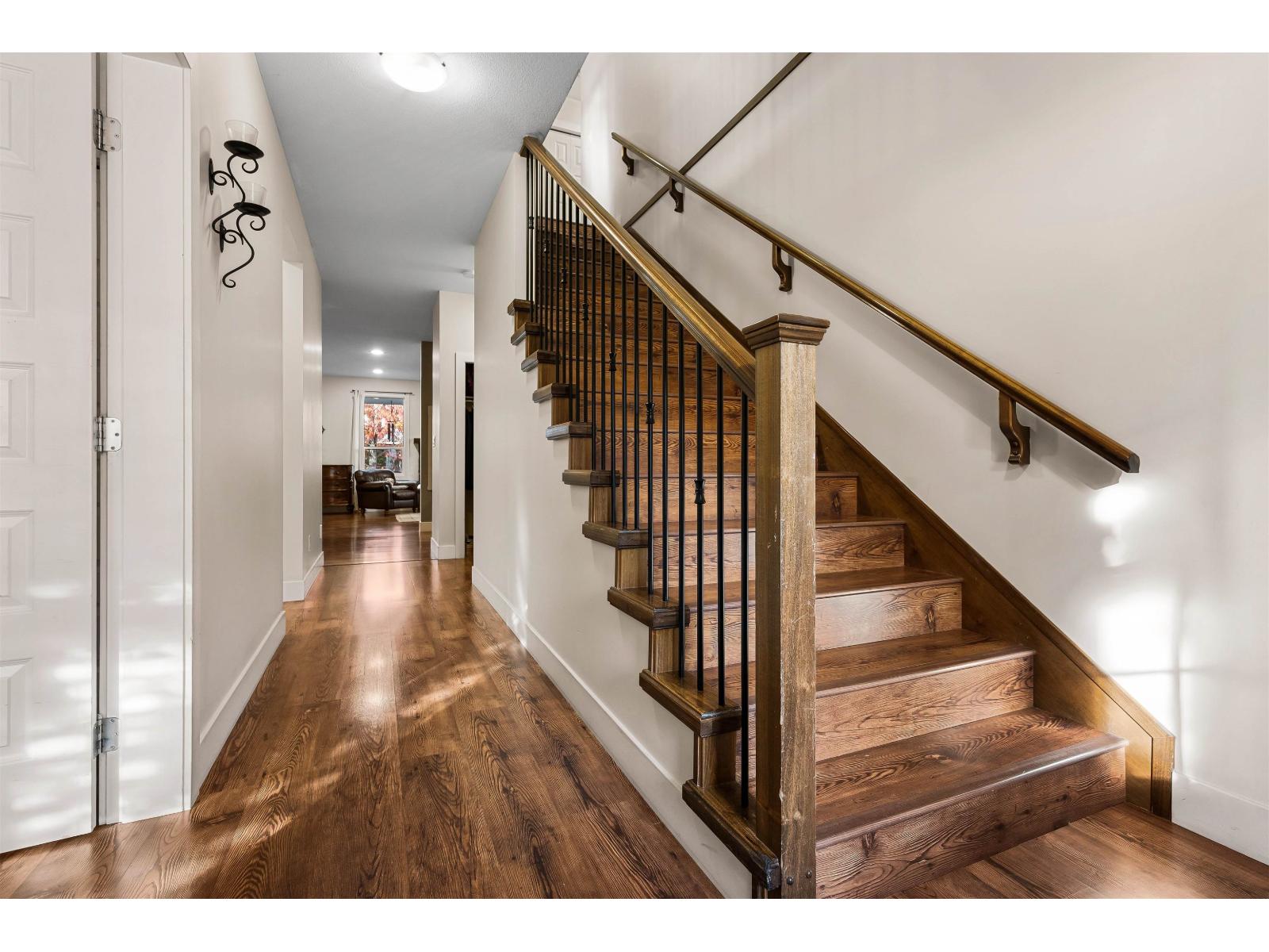 44405 MCLAREN DRIVE, Sardis South, Chilliwack