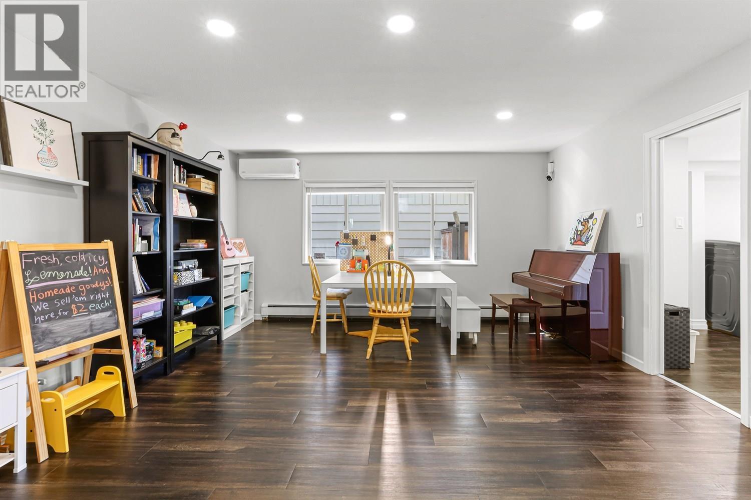 5243 UPLAND Drive, Delta