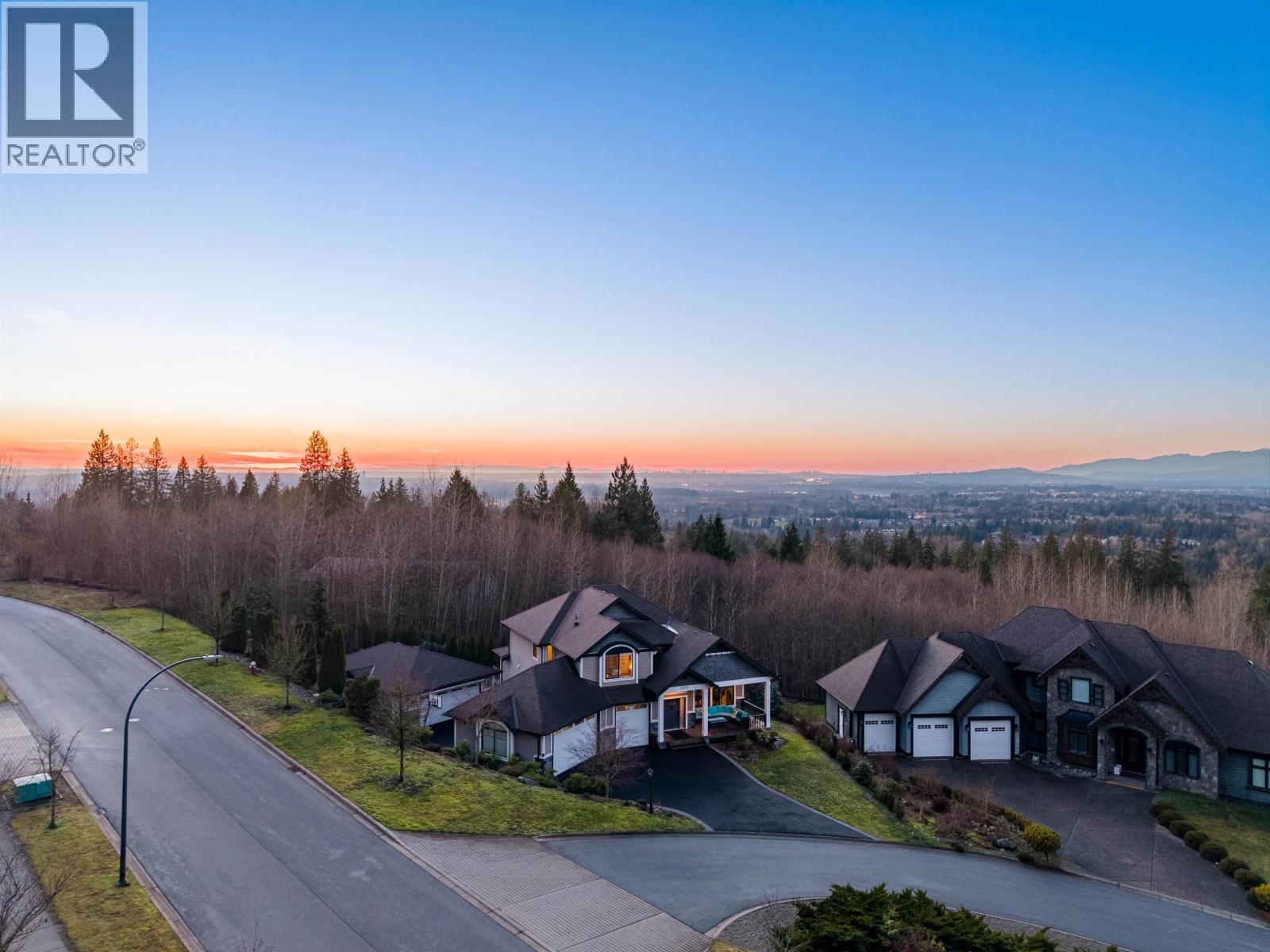 10875 CARMICHAEL STREET, Maple Ridge