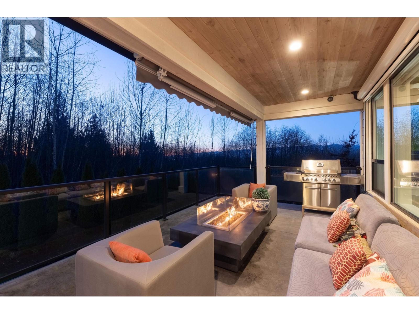 10875 CARMICHAEL STREET, Maple Ridge