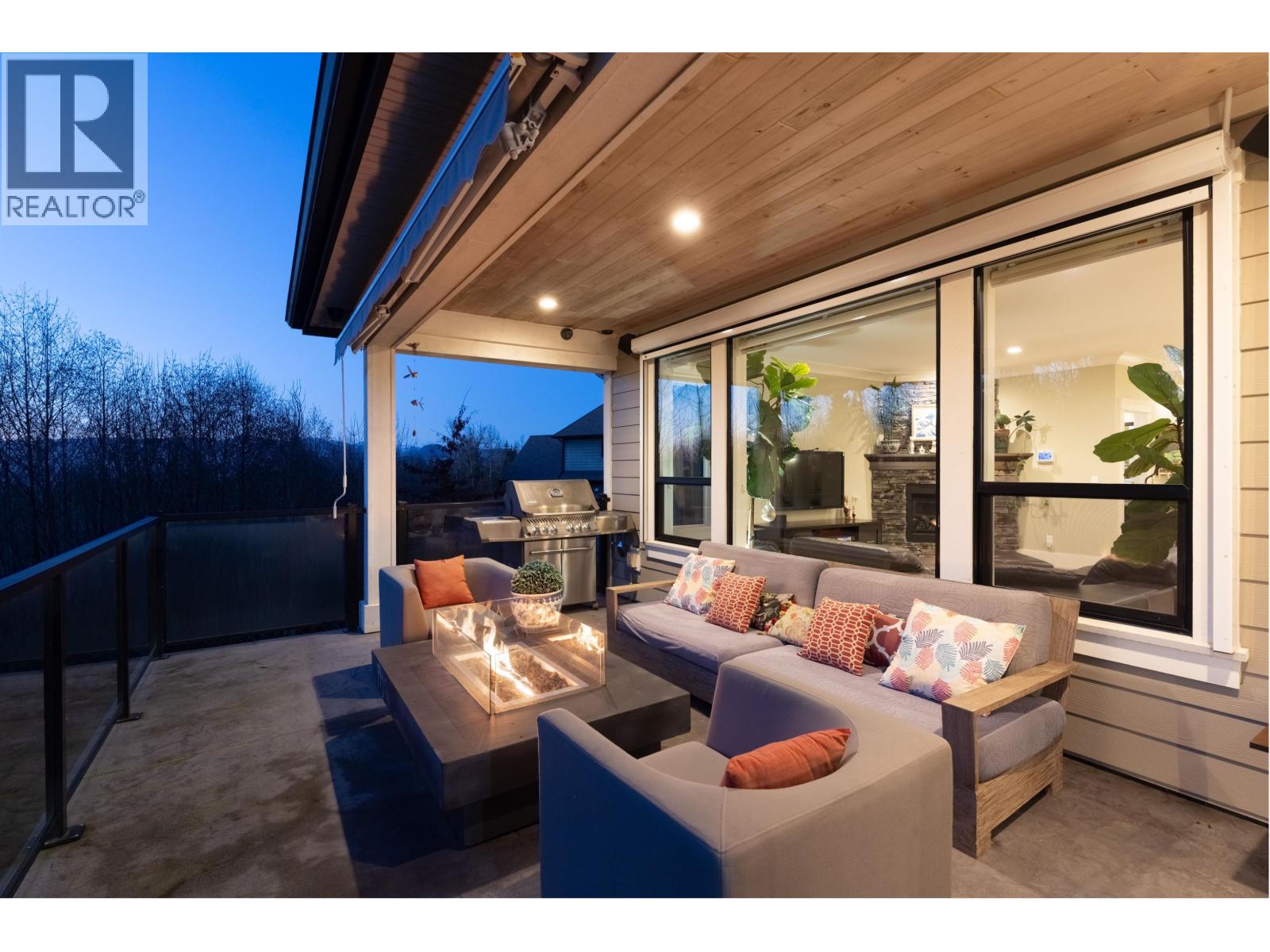 10875 CARMICHAEL STREET, Maple Ridge