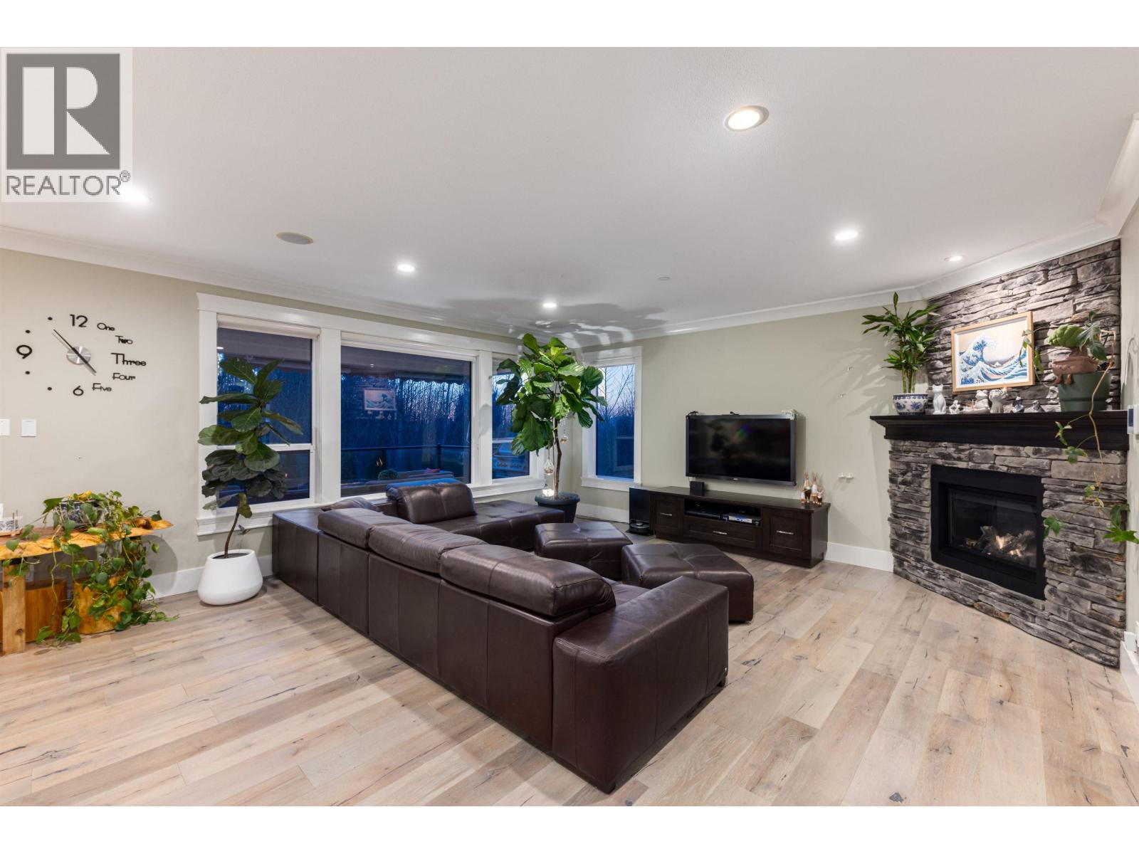 10875 CARMICHAEL STREET, Maple Ridge