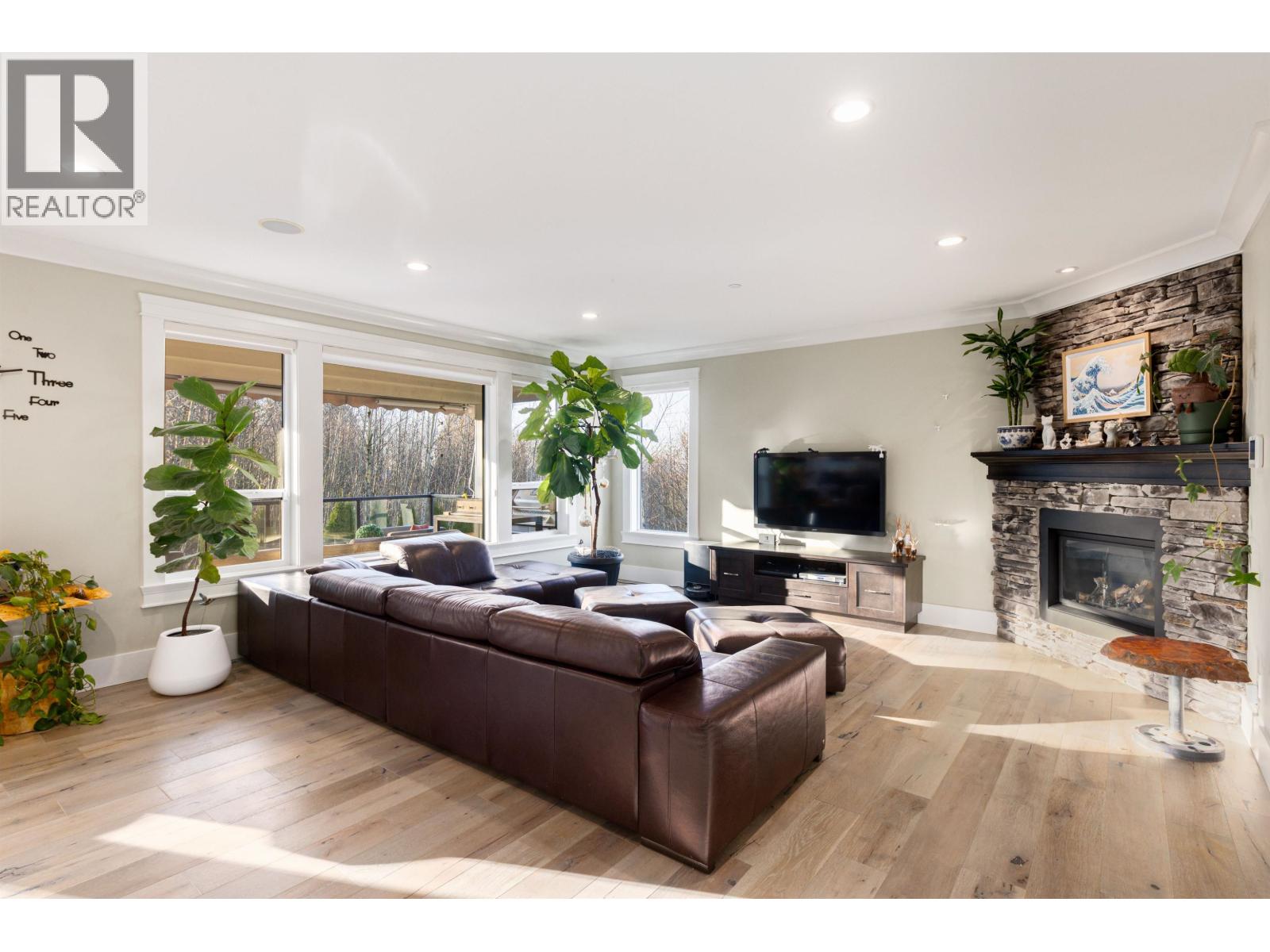 10875 CARMICHAEL STREET, Maple Ridge