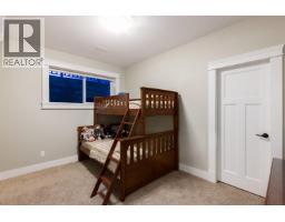 10875 Carmichael Street, Maple Ridge, BC V2W0H3 Photo 39
