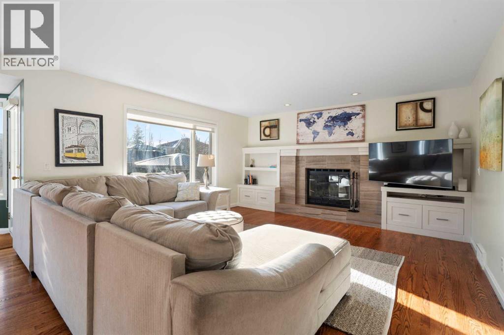 Single Family House for Sale in  Mt Norquay Gate SE McKenzie Lake Calgary 