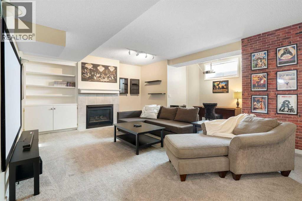 Single Family House for Sale in  Mt Norquay Gate SE McKenzie Lake Calgary 