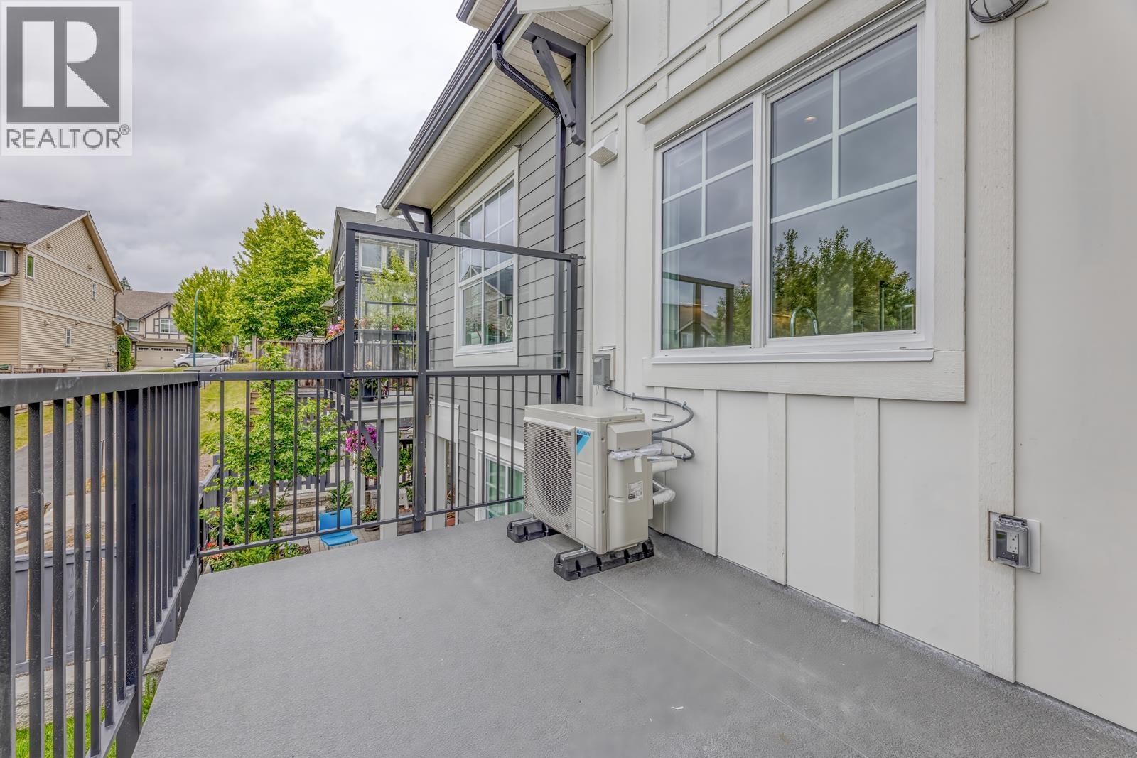 104 3421 QUEENSTON AVENUE, Coquitlam