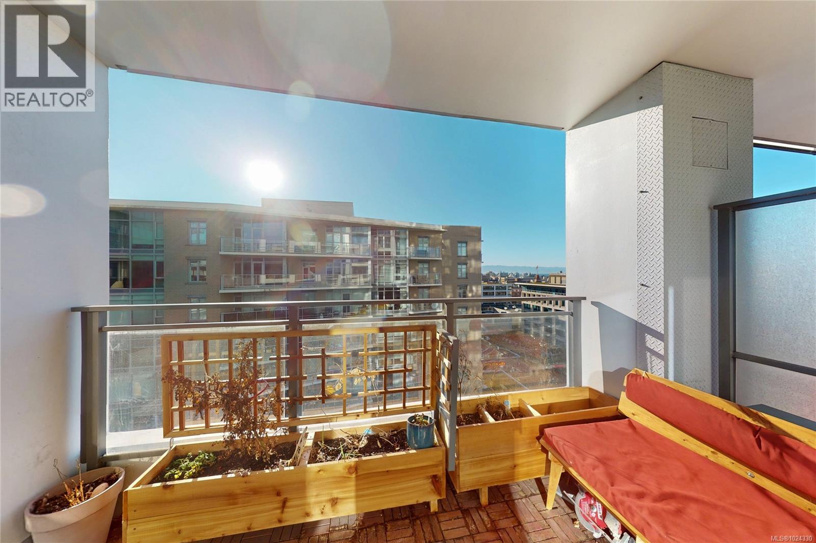 1108 777 Herald St, Victoria