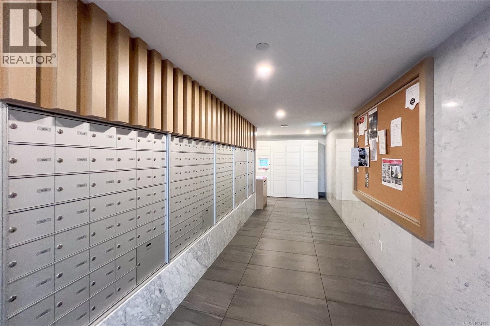 1108 777 Herald St, Victoria