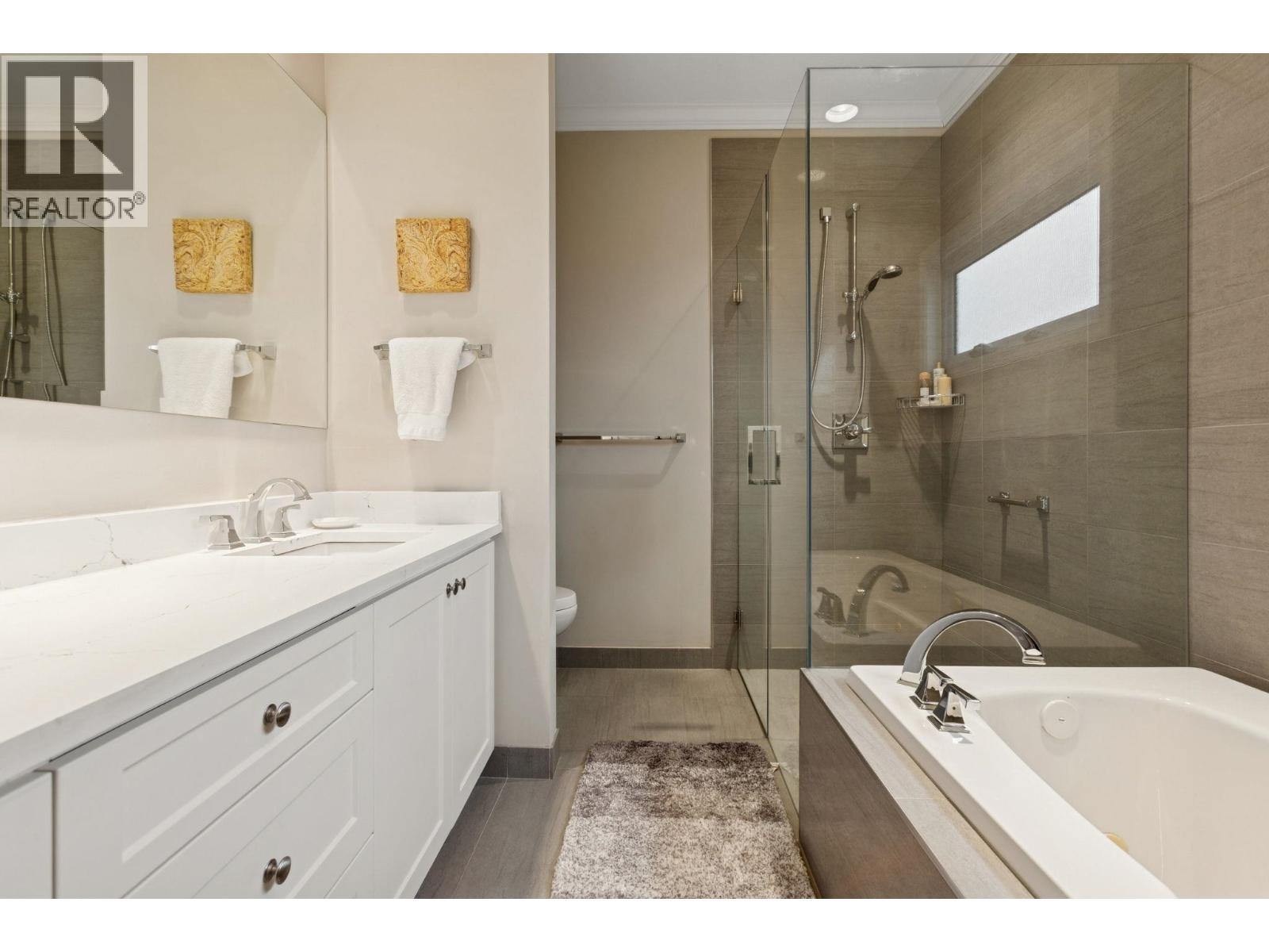 #125-6505 3 Avenue, Delta