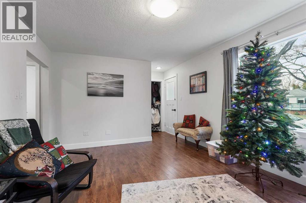 Single Family House Bungalow for Sale in   Street S Victoria Park Lethbridge 