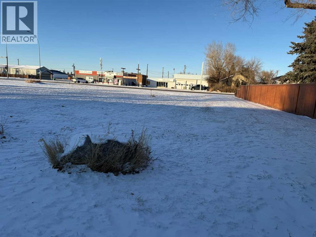 
          109 7 Avenue East
            <br/>
            <span>Bow Island</span>
            , 
            <span>AB</span>
             <span>T0K0G0</span>
         - Photo 6