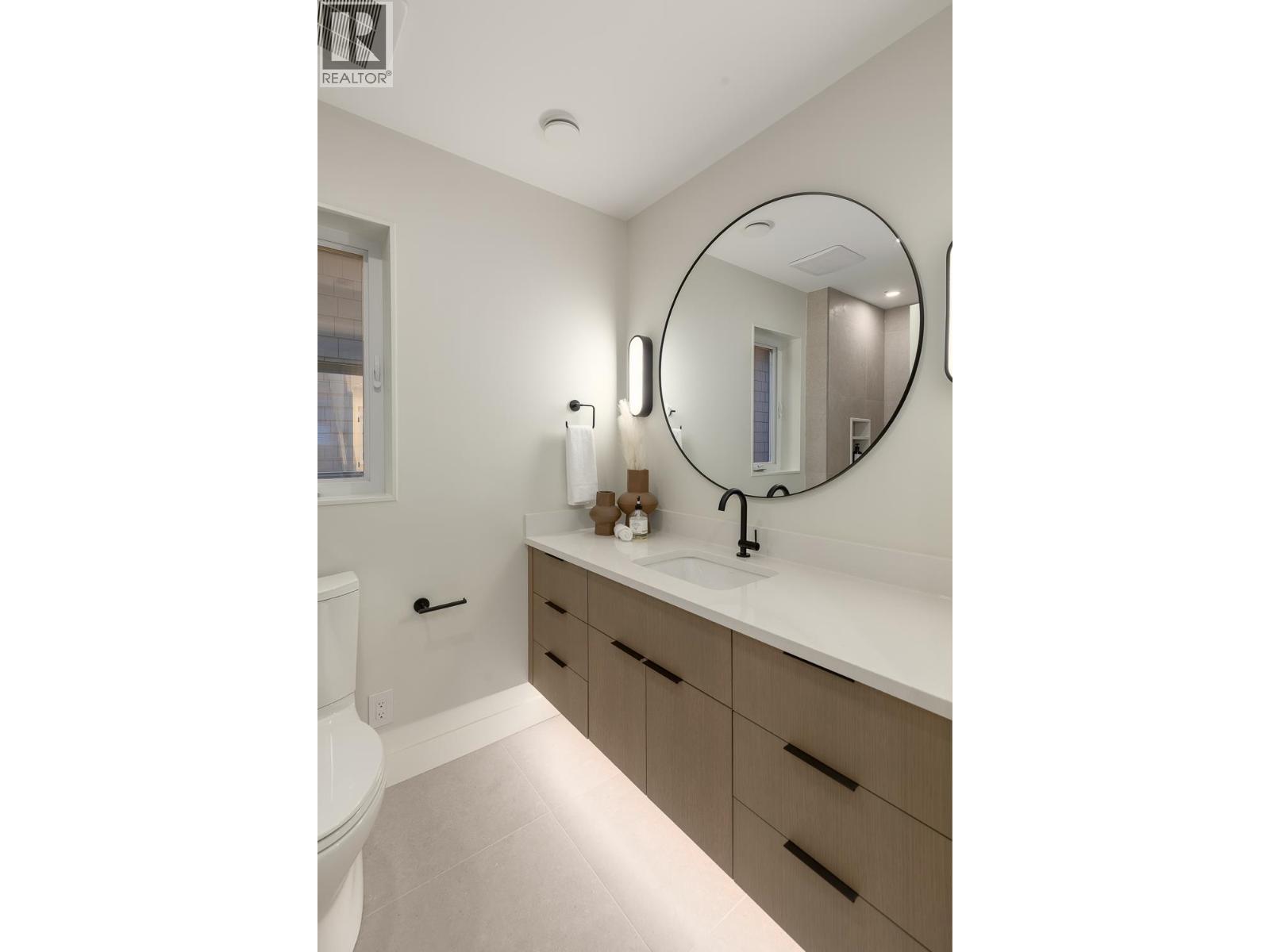 5405 WALES STREET, Vancouver