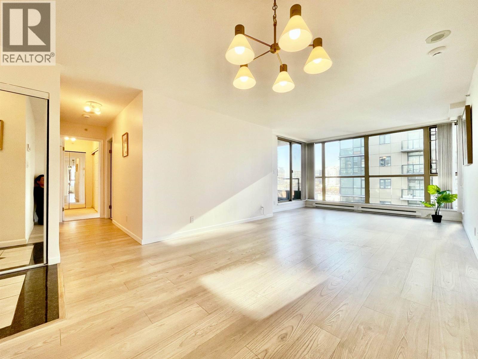 #702-6191 BUSWELL Street, Richmond