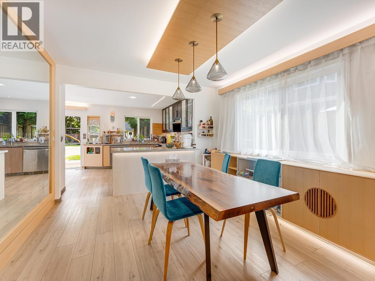 11320 NO.1 Road, Richmond