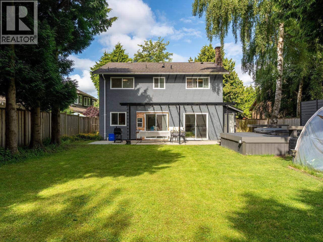 11320 NO.1 Road, Richmond