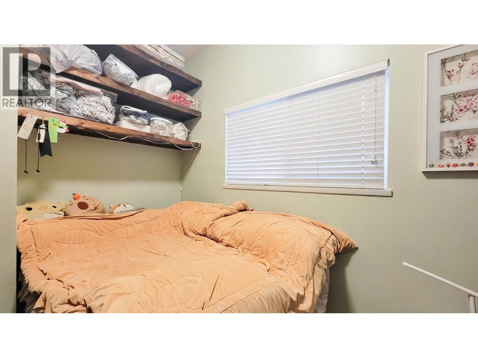 333 LOUELLEN STREET, New Westminster