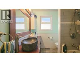 333 Louellen Street, New Westminster, BC V3M4G6 Photo 17