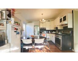 333 Louellen Street, New Westminster, BC V3M4G6 Photo 11