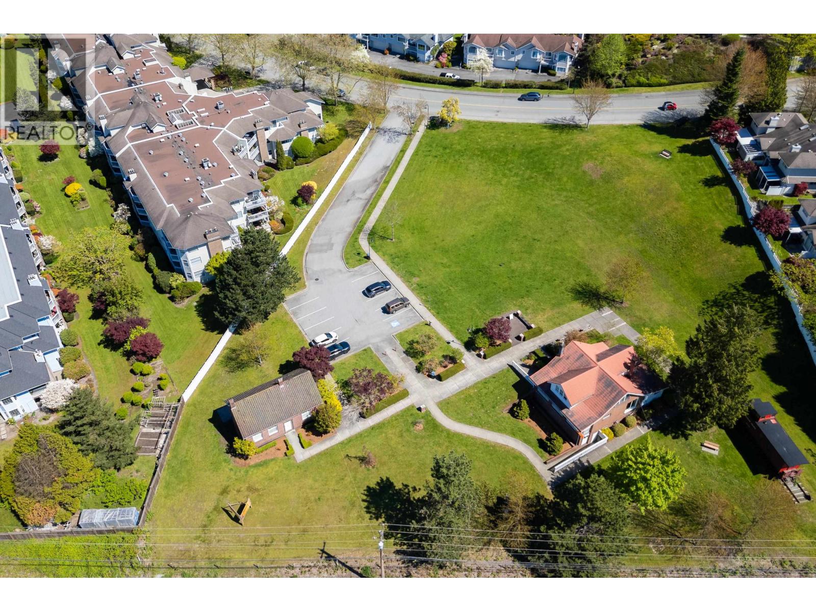 101 11641 227 STREET, Maple Ridge