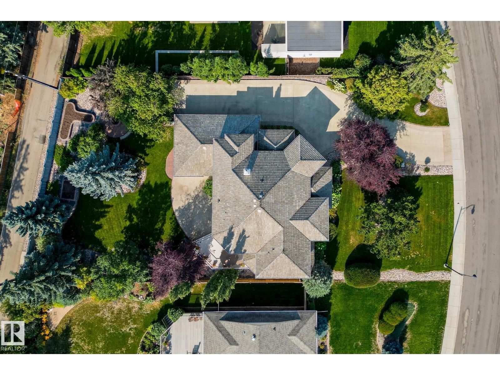 9704 RIVERSIDE DR NW, Edmonton