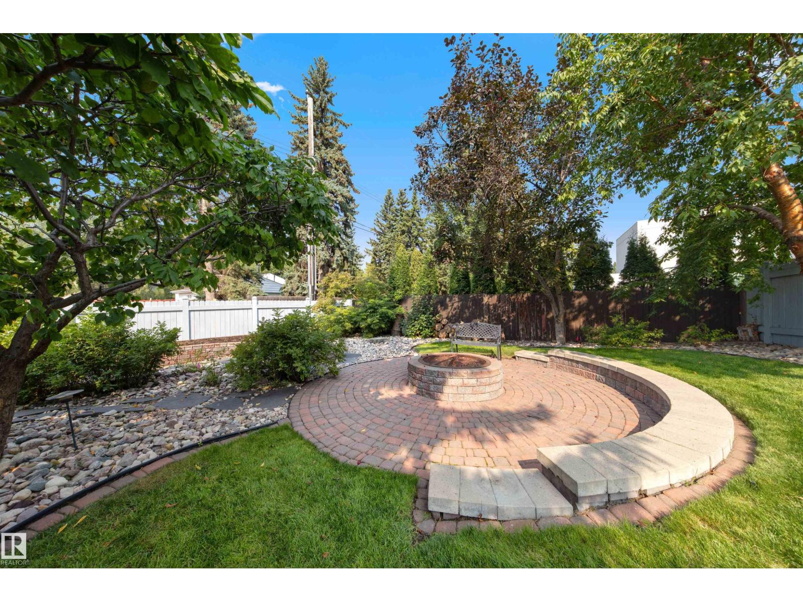 9704 RIVERSIDE DR NW, Edmonton