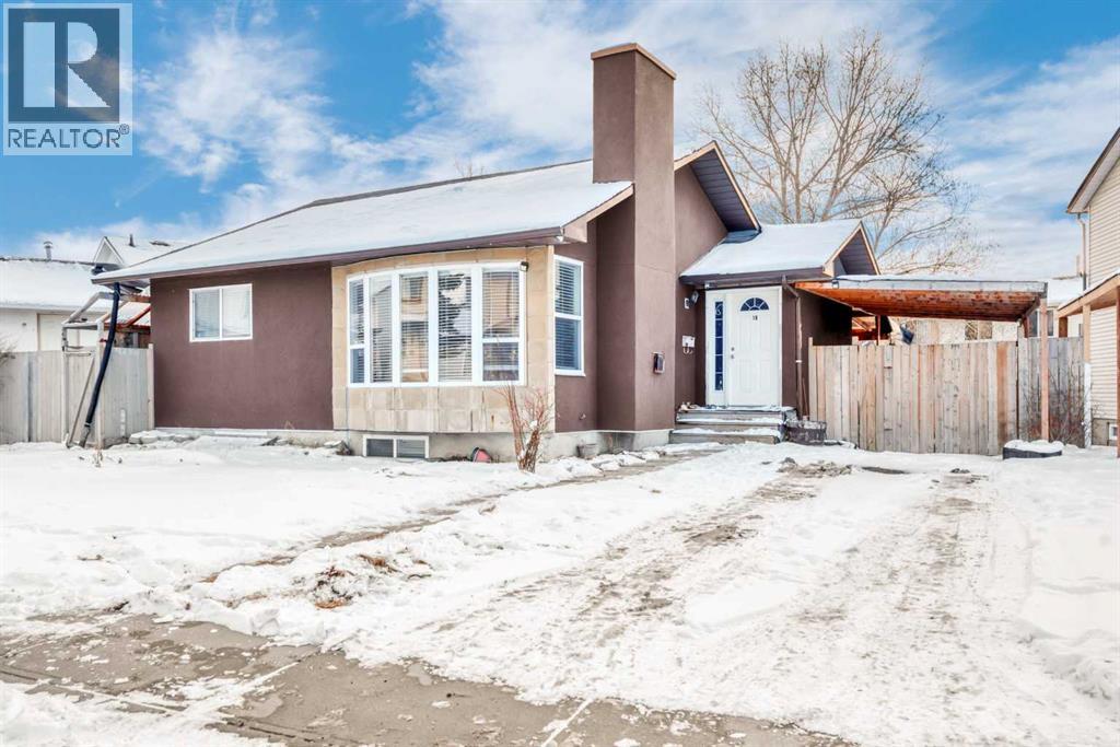 Single Family House Bungalow for Sale in  Castlepark Way NE Castleridge Calgary 