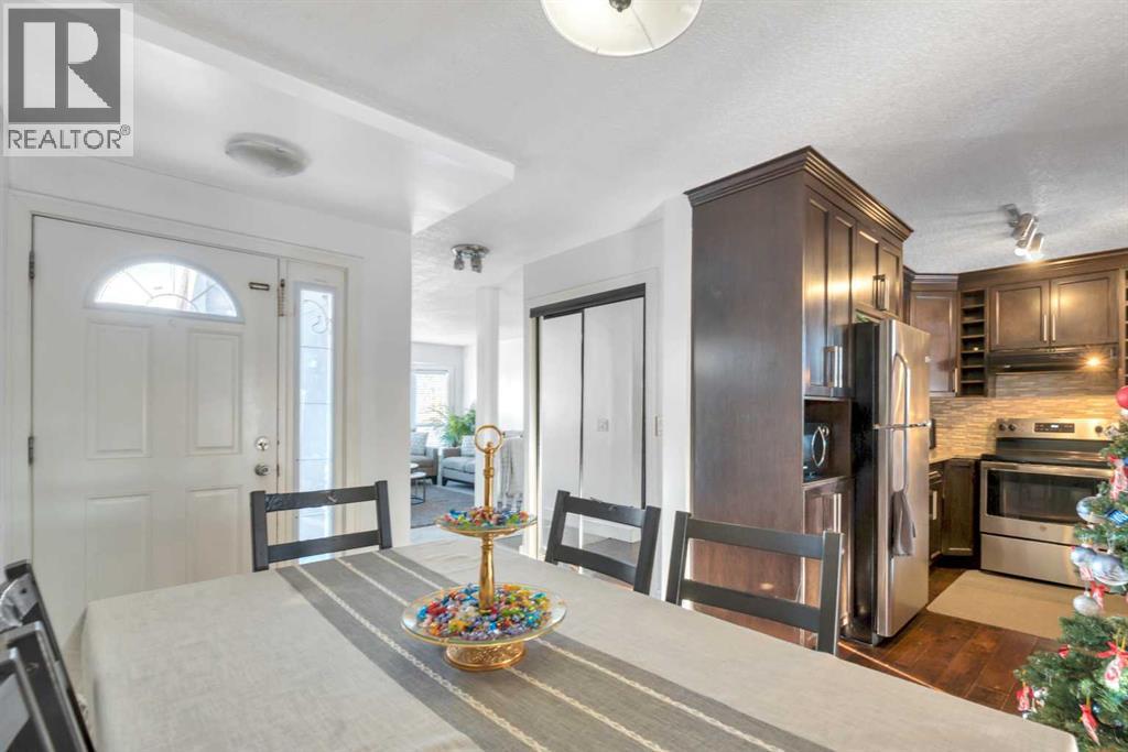 Single Family House Bungalow for Sale in  Castlepark Way NE Castleridge Calgary 