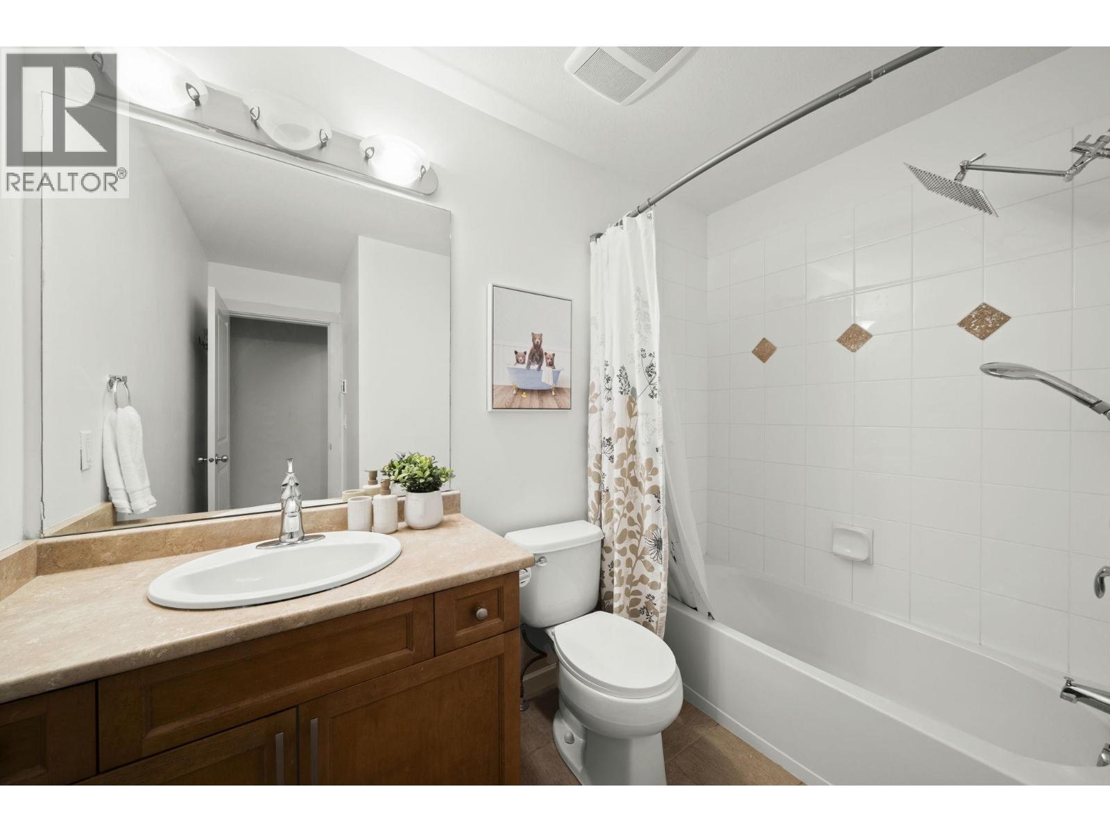 #6-4887 CENTRAL Avenue, Delta