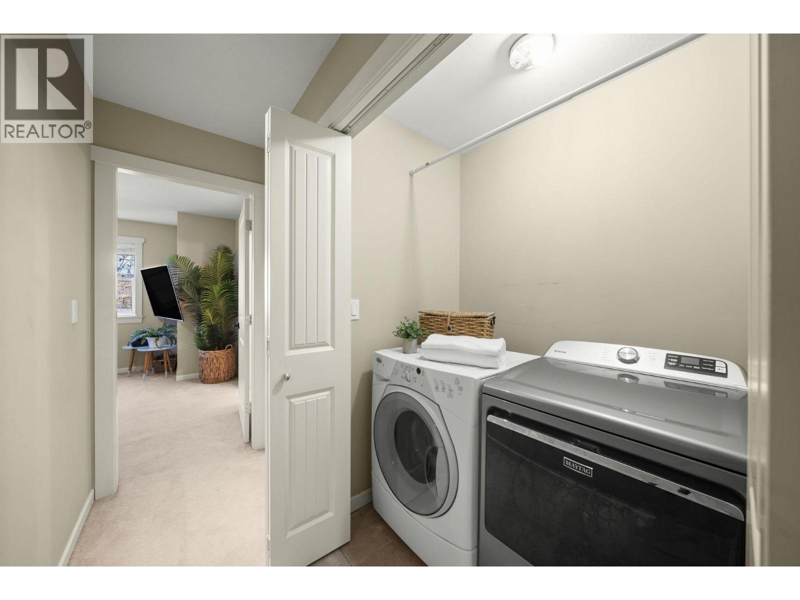 #6-4887 CENTRAL Avenue, Delta