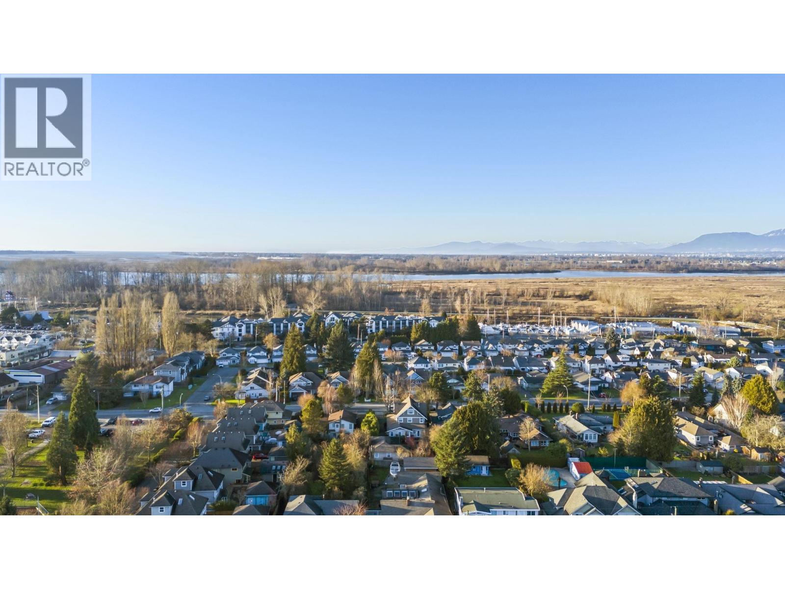 #6-4887 CENTRAL Avenue, Delta