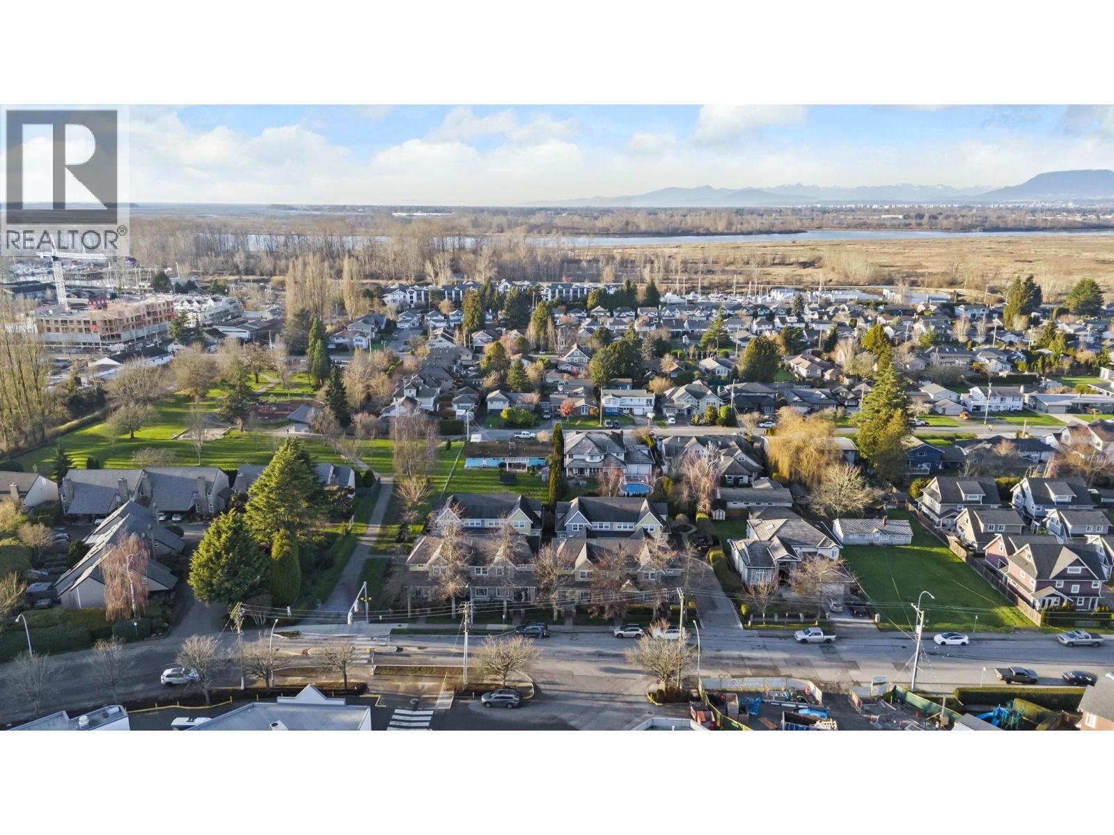 #6-4887 CENTRAL Avenue, Delta