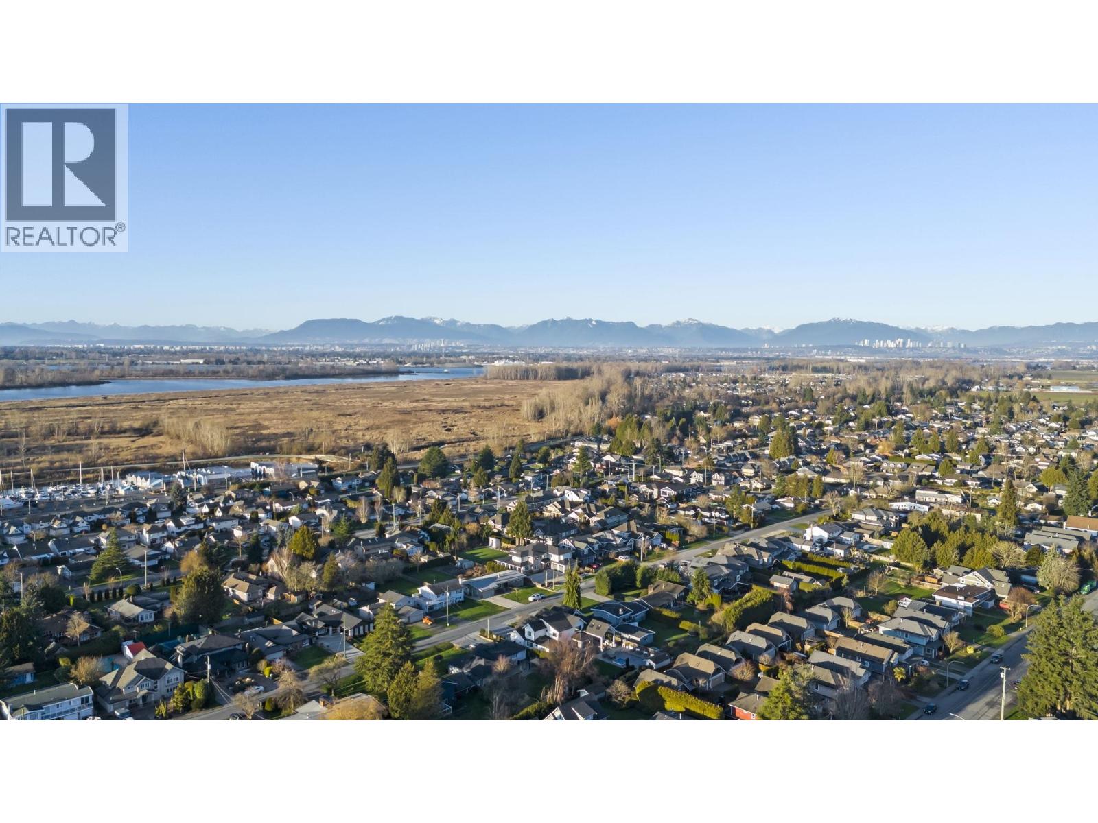 #6-4887 CENTRAL Avenue, Delta