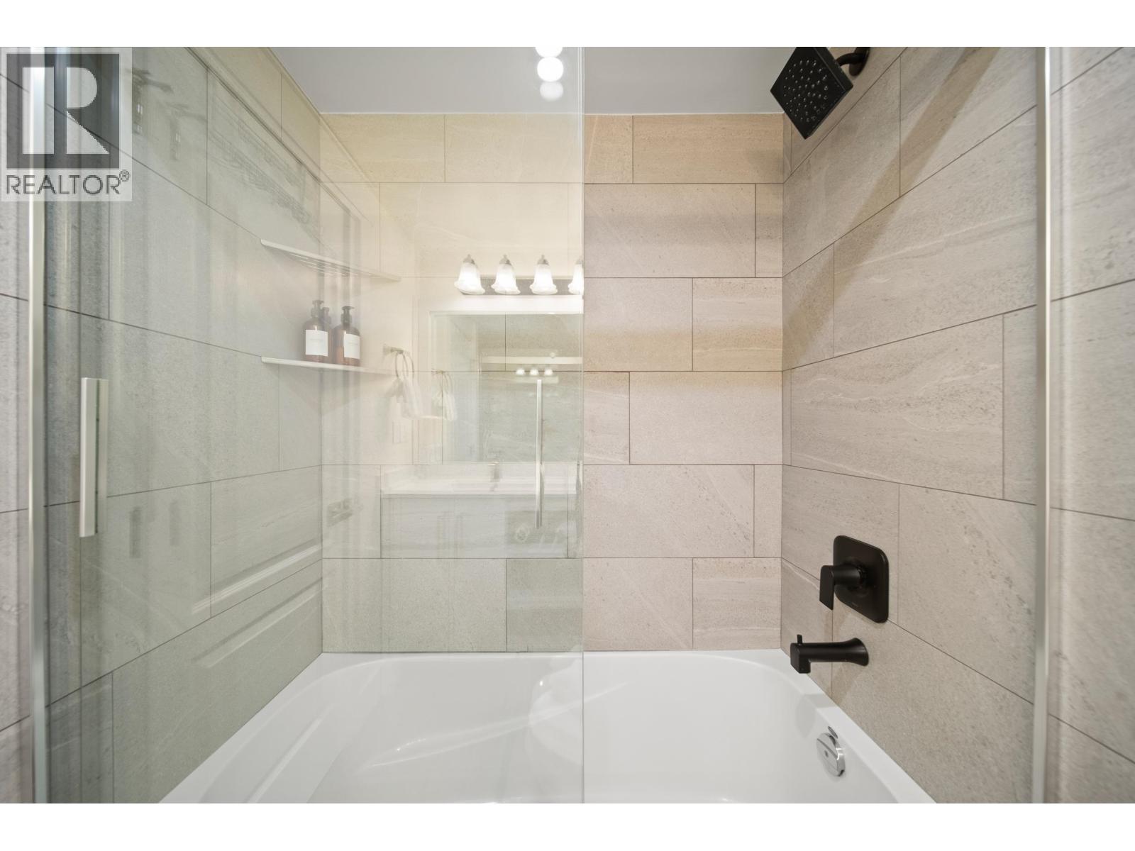 101 2021 KAREN CRESCENT, Whistler