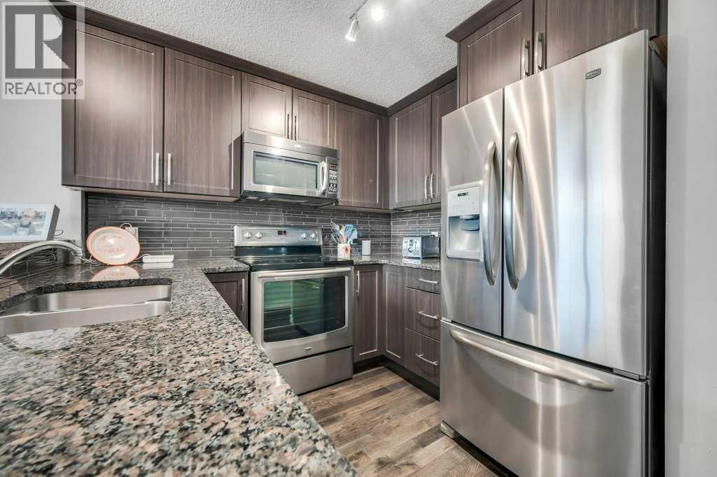 101 Sunset Drive, Cochrane