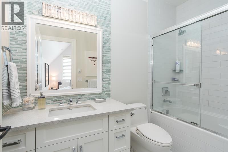 3280 SEMLIN Drive, Richmond