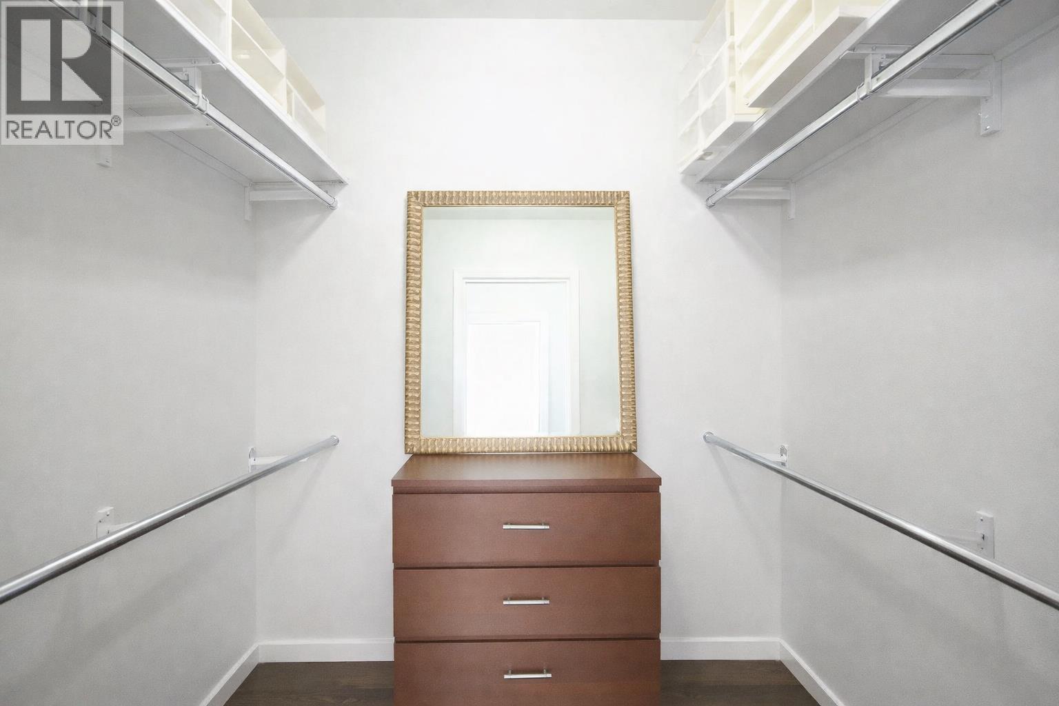 2202 2200 DOUGLAS ROAD, Burnaby