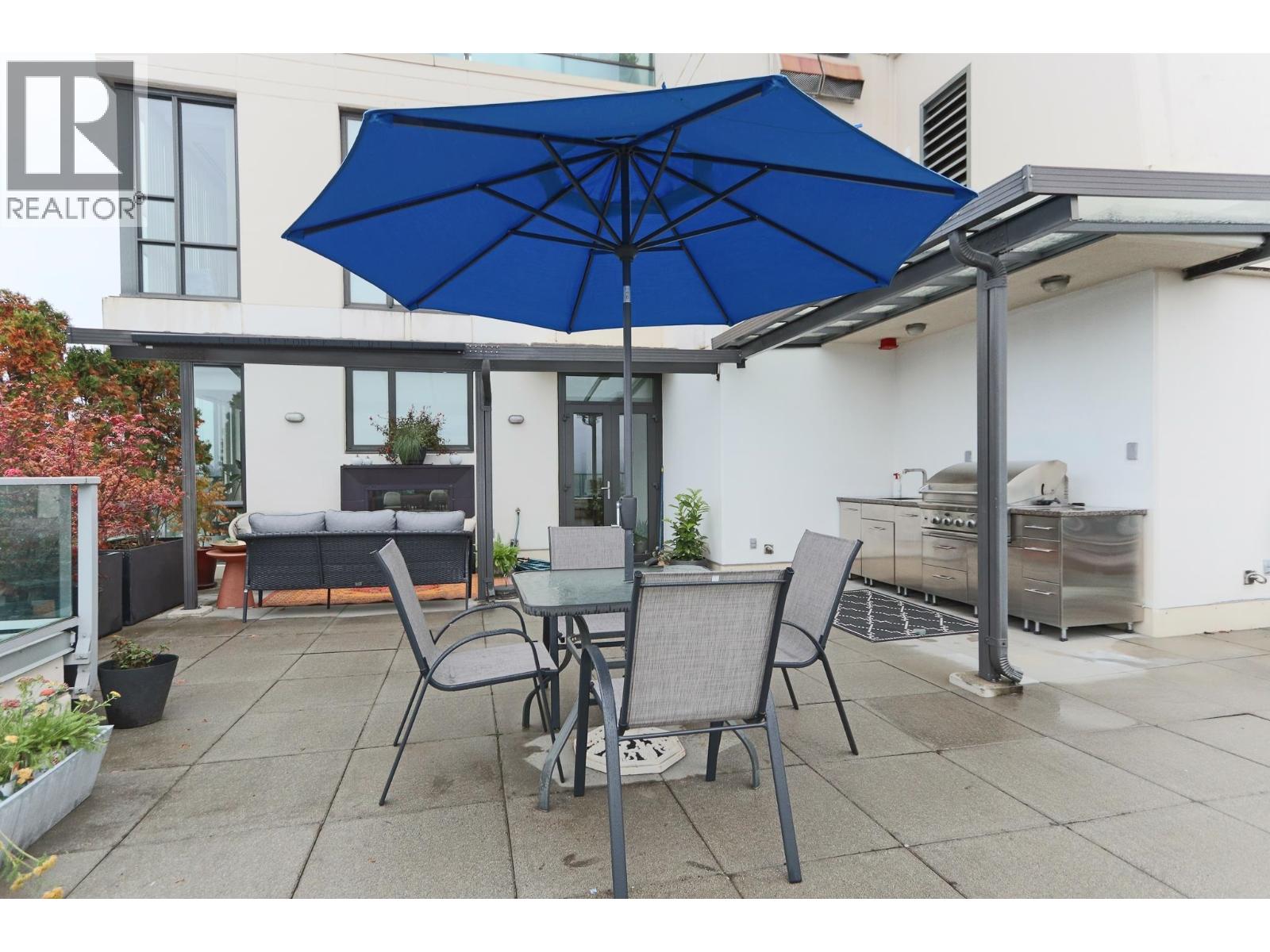 2202 2200 DOUGLAS ROAD, Burnaby