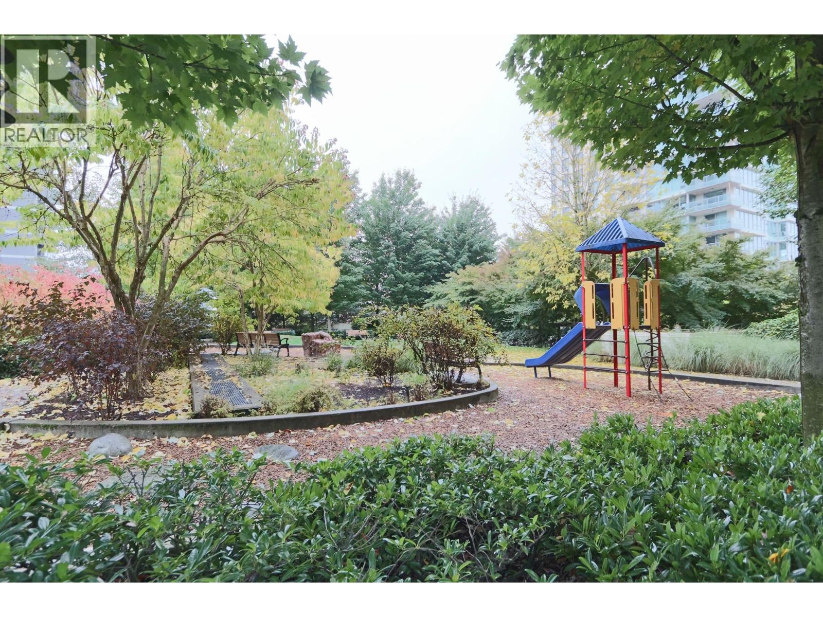 2202 2200 DOUGLAS ROAD, Burnaby