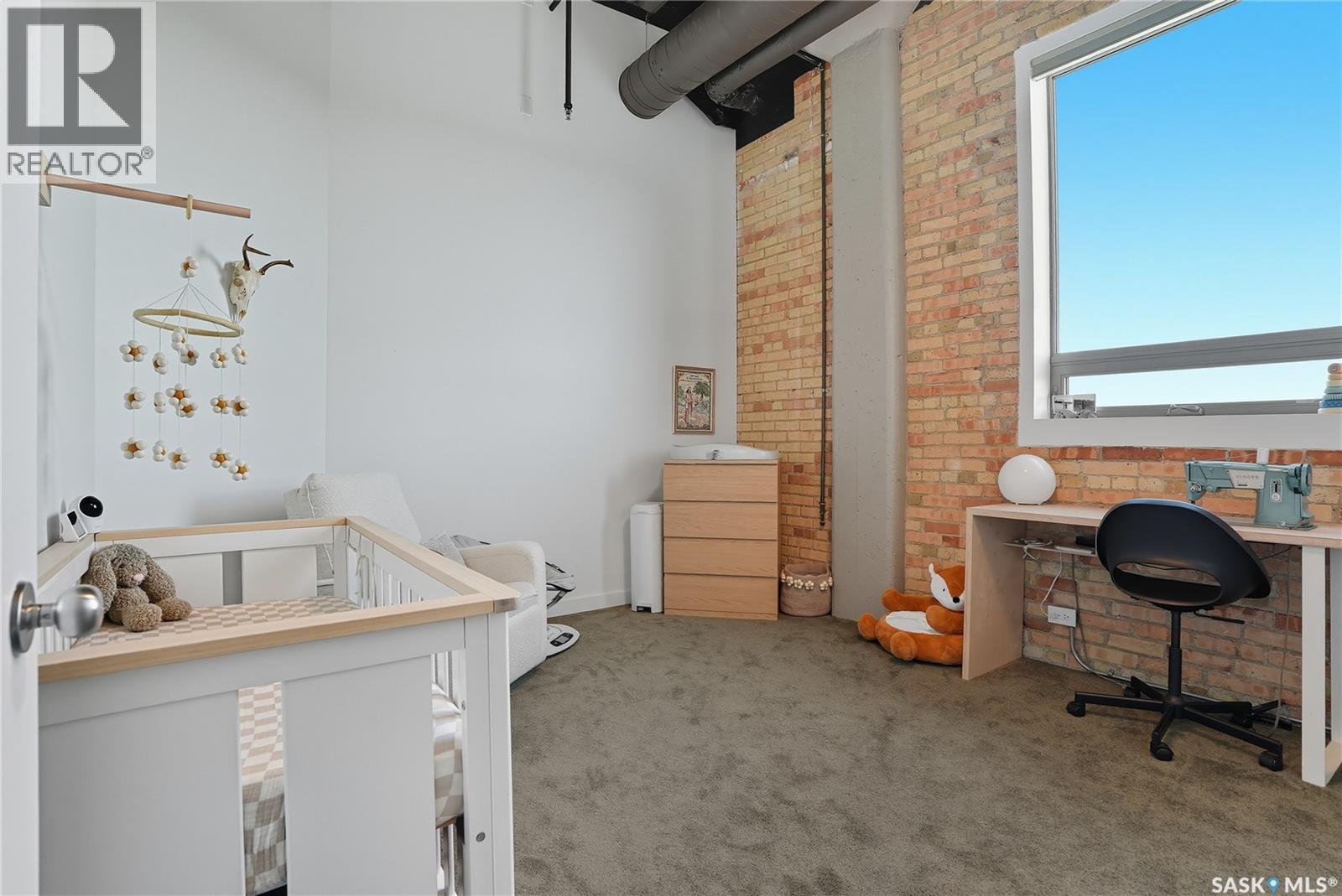 #503 211 D AVENUE N - 31