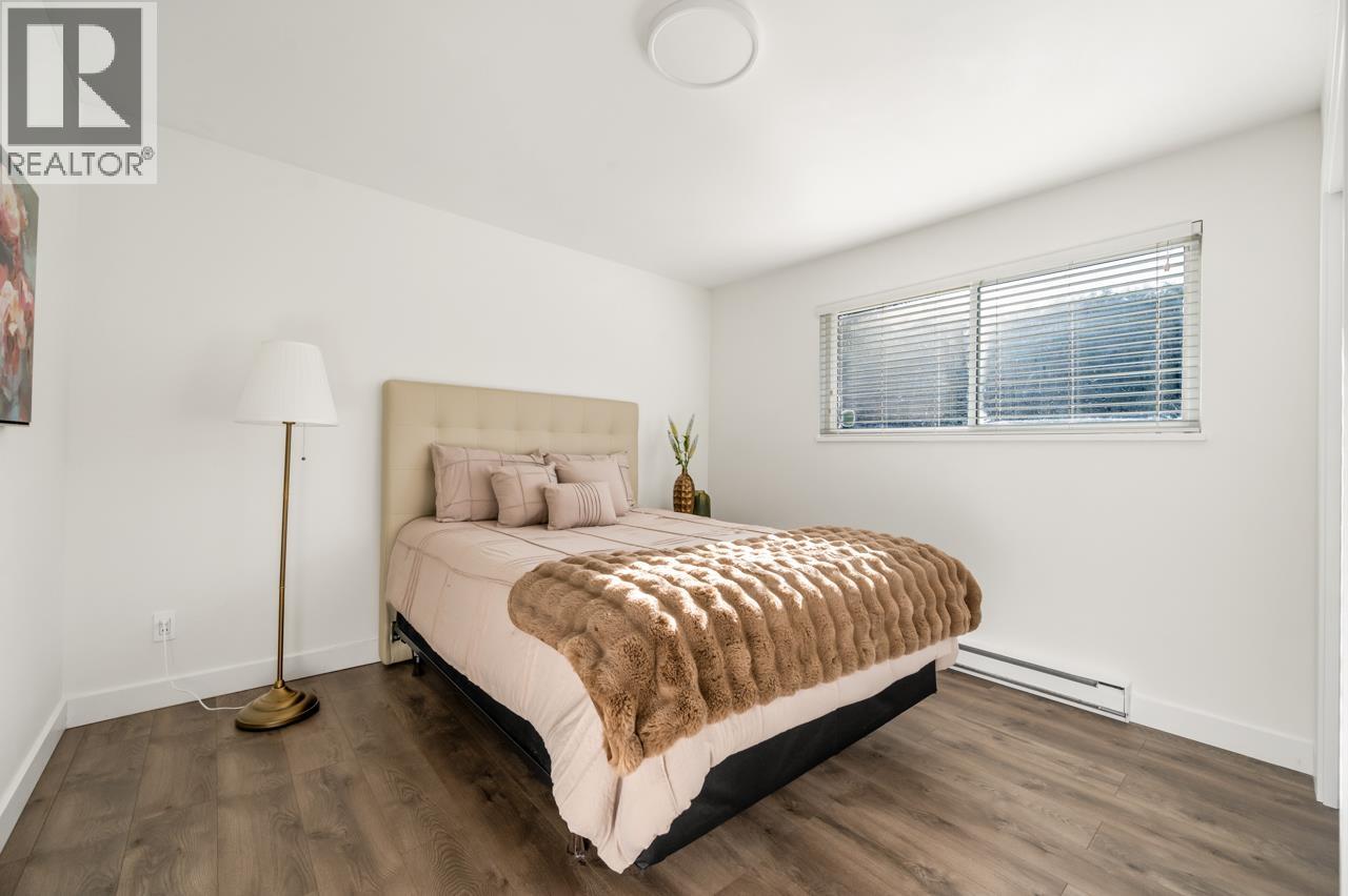 10080 ROSEDENE Crescent, Richmond