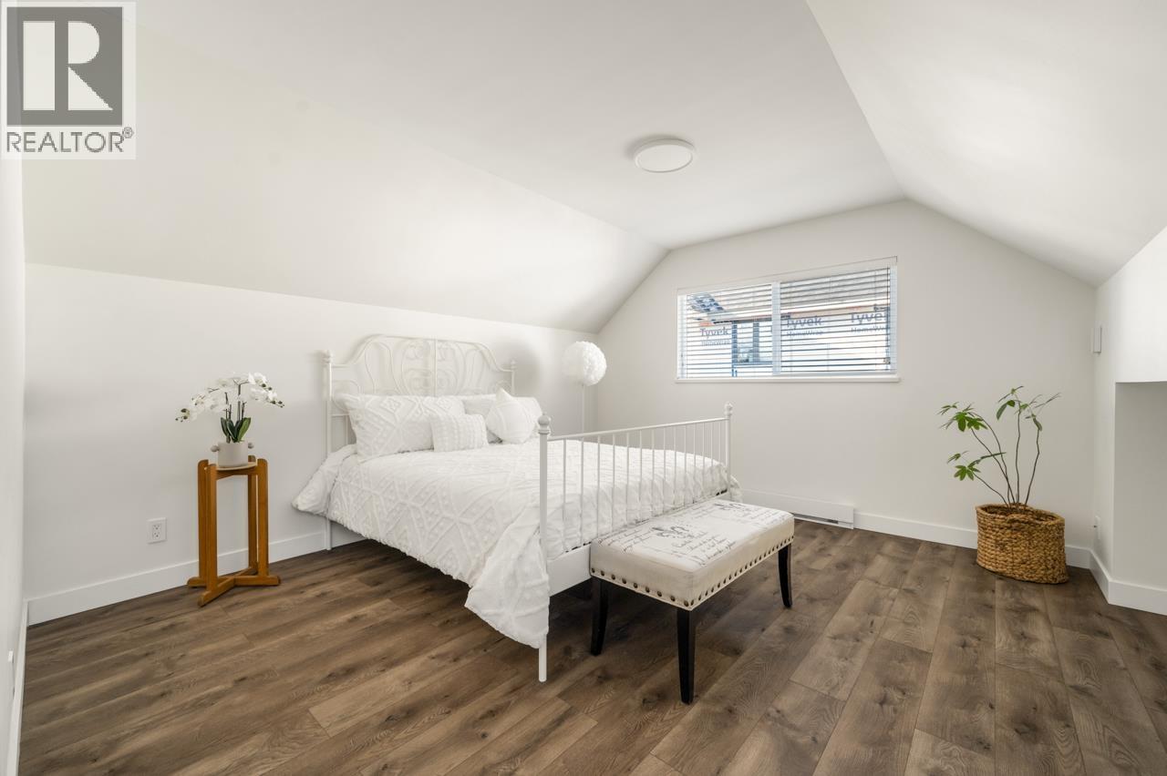 10080 ROSEDENE Crescent, Richmond