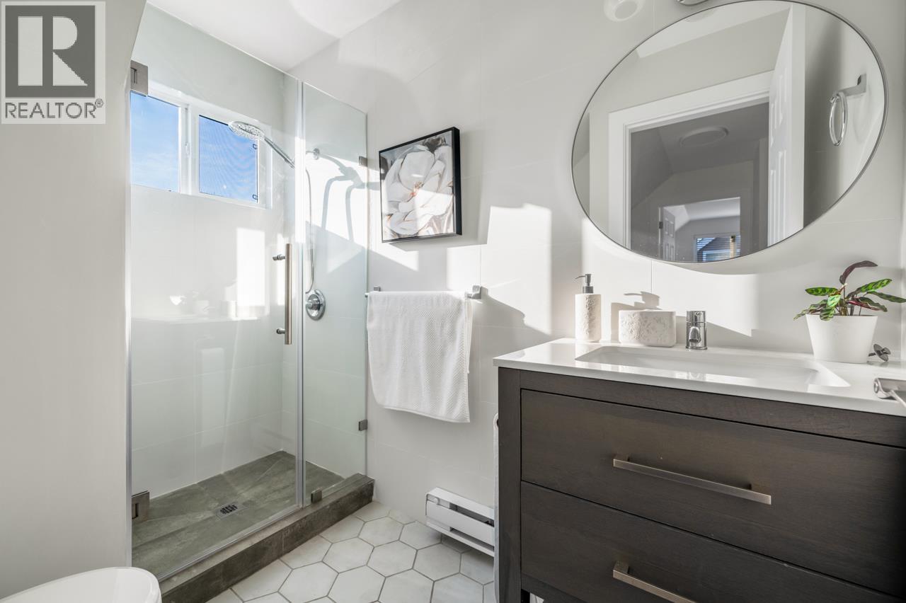 10080 ROSEDENE Crescent, Richmond