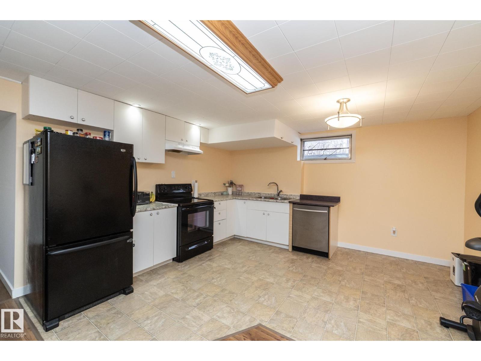 9512 SHERRIDON DR, Fort Saskatchewan