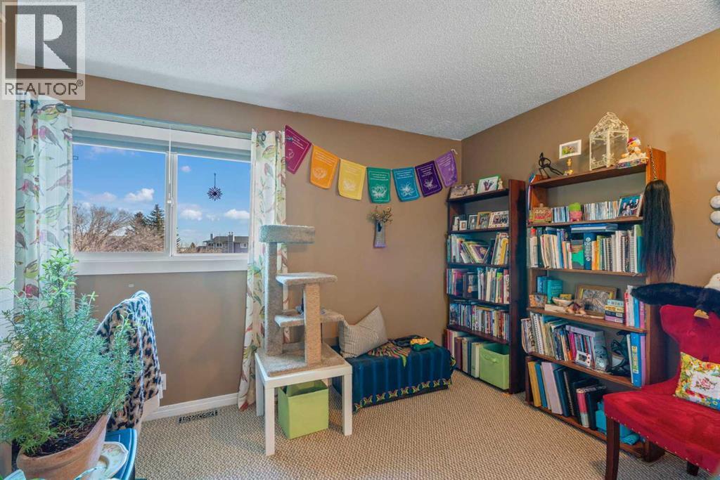 Single Family House for Sale in   Shawnessy Drive SW Shawnessy Calgary 