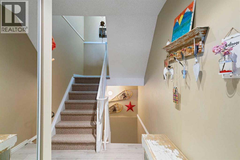 Single Family House for Sale in   Shawnessy Drive SW Shawnessy Calgary 